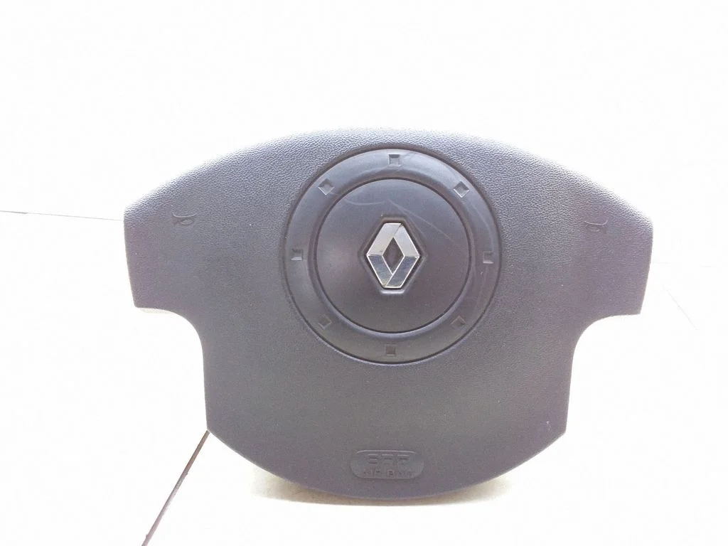 Steering wheel airbag – Renault Megane II (2002-2005)