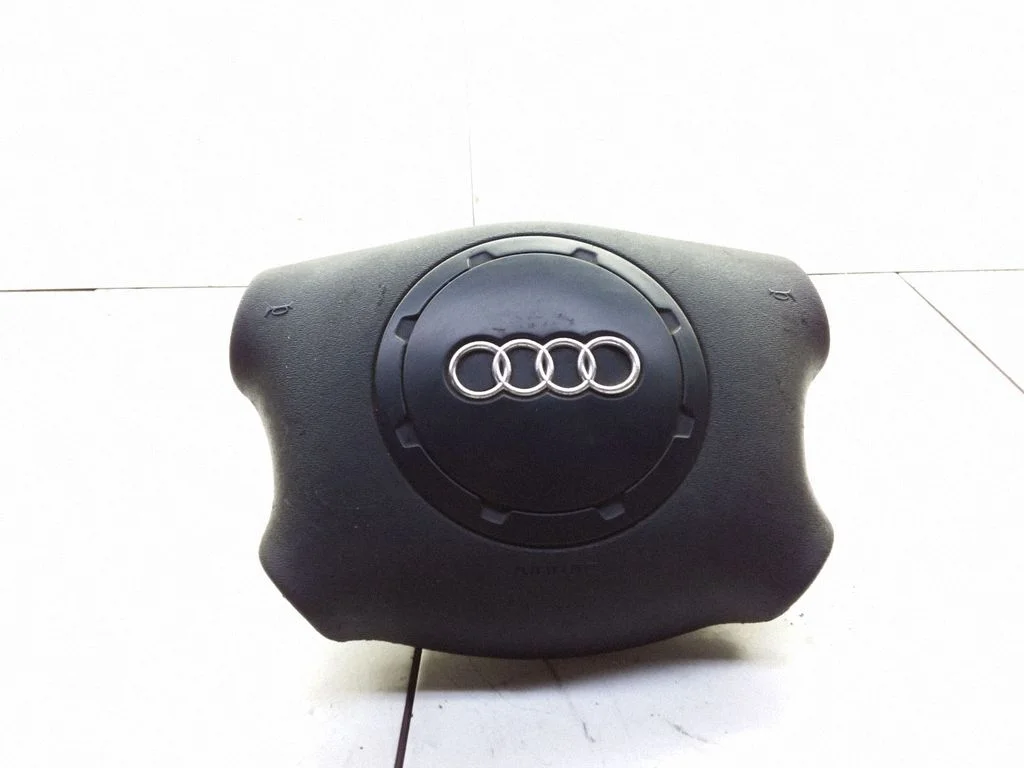 Steering wheel airbag – Audi A3 S3 8L (1996-2003)