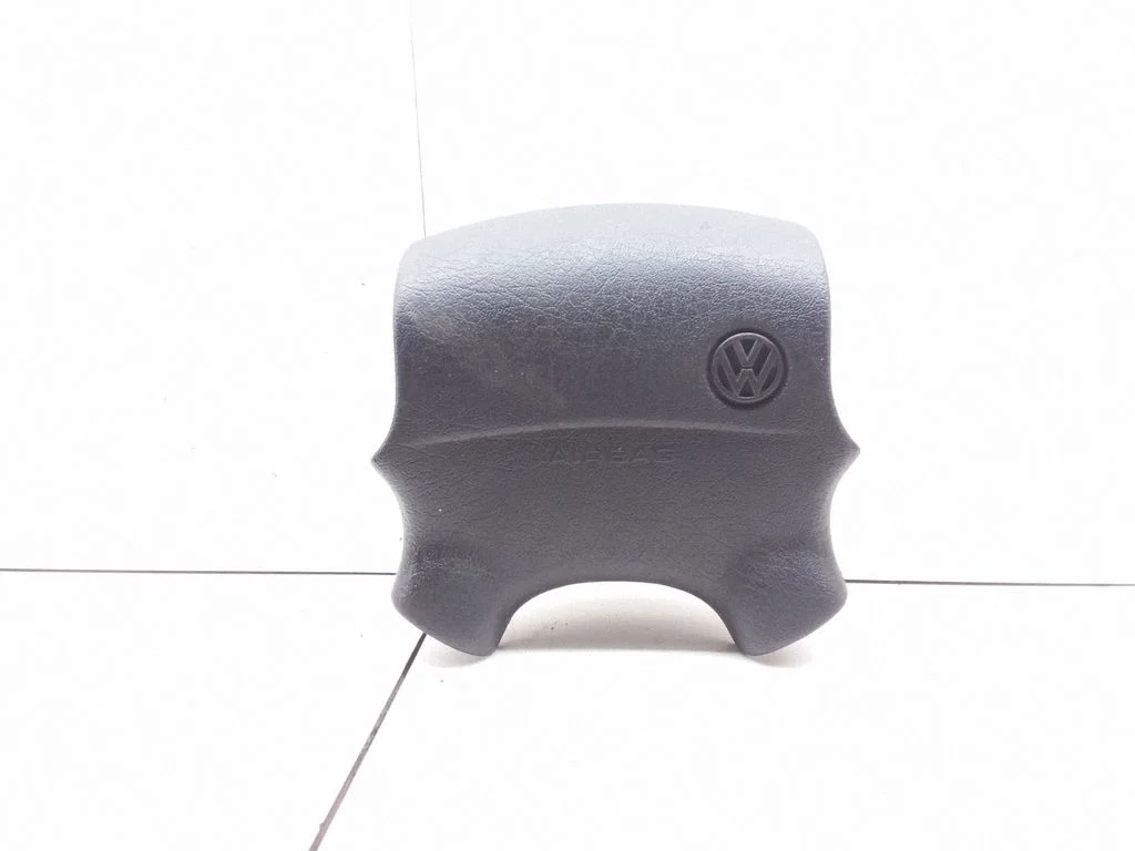 Steering wheel airbag – Volkswagen Golf III (1992-1997)