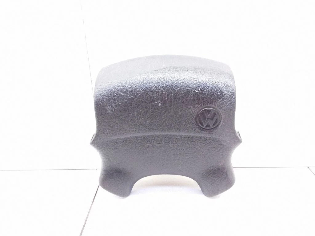 Steering wheel airbag – Volkswagen Passat B4 (1994-1996)