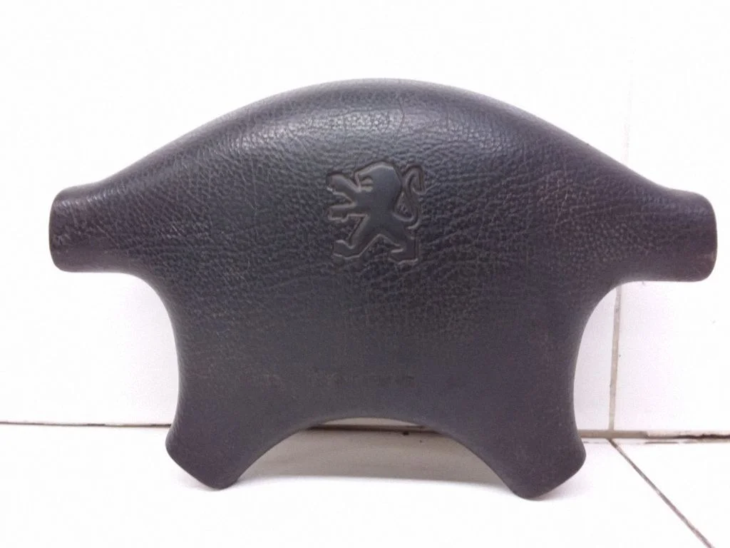 Steering wheel airbag 5502161