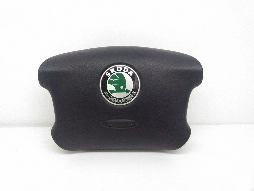 Steering wheel airbag – Skoda Octavia Mk1 (1U) (1996-2004)