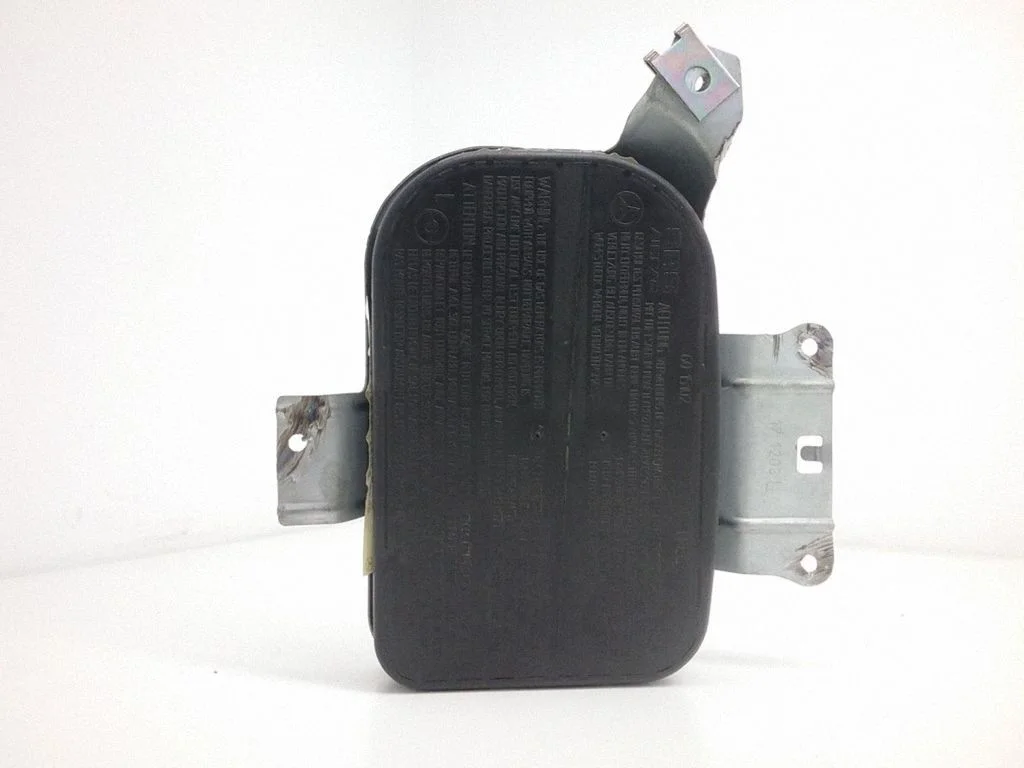 Front door airbag – Mercedes-Benz E-Class W210 (1995-2002)