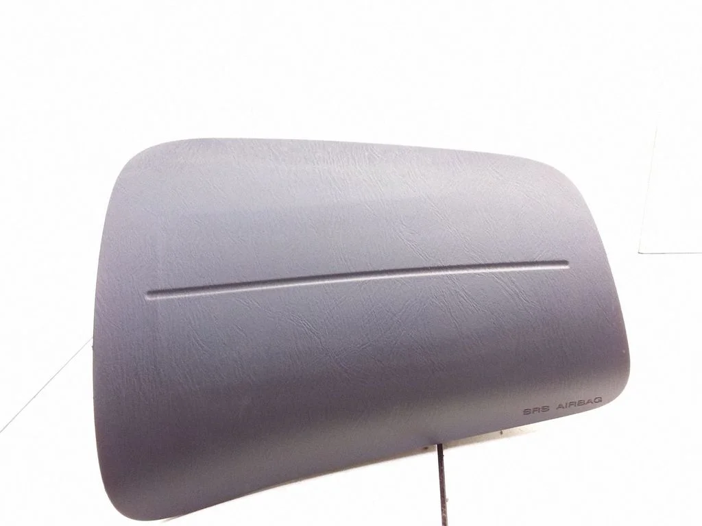 Passenger airbag – Nissan Almera N16 (2000-2010)
