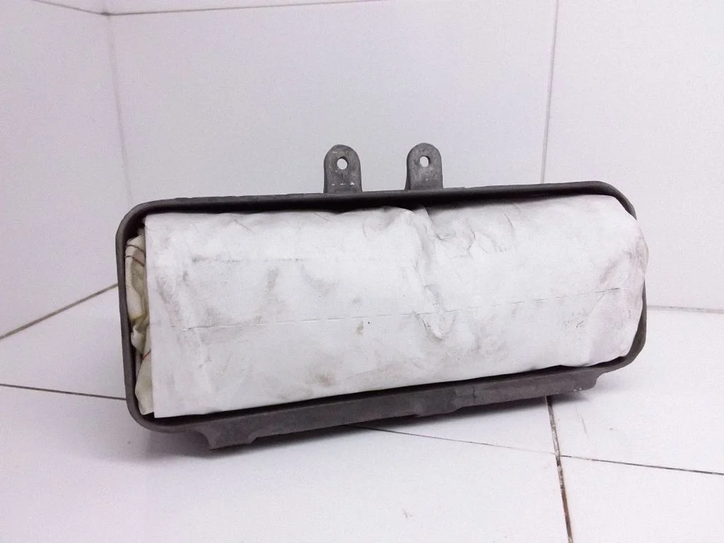 Passenger airbag – Chrysler Grand Voyager III (1995-2000)