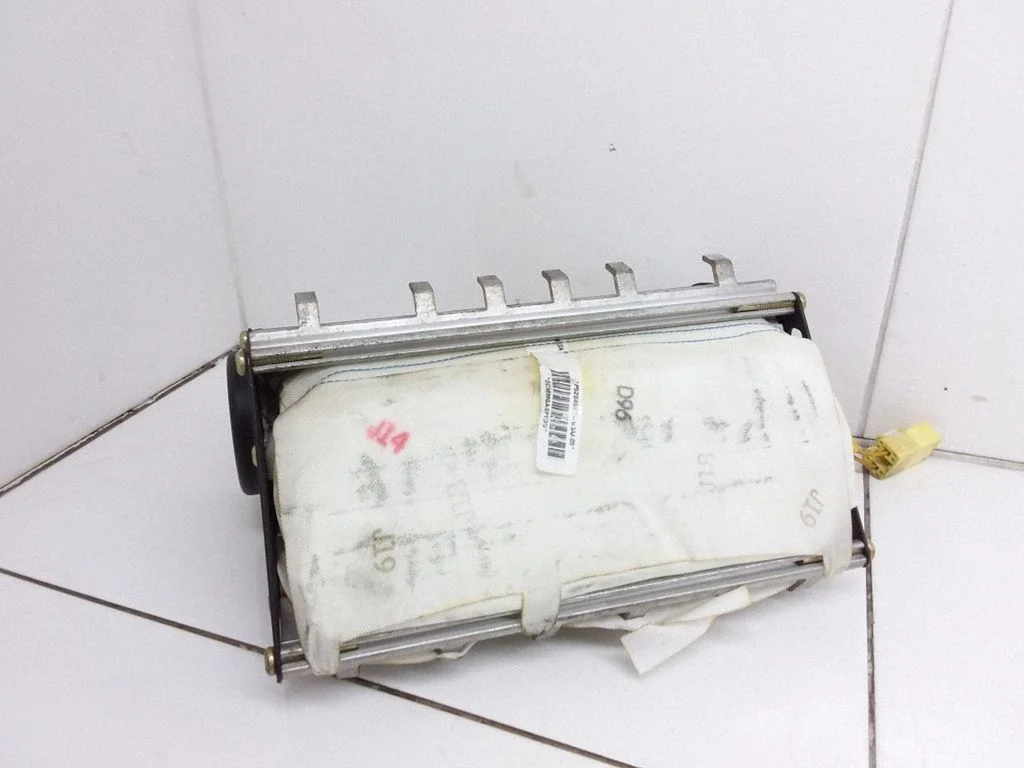 Passenger airbag DALM7Y4UBKL