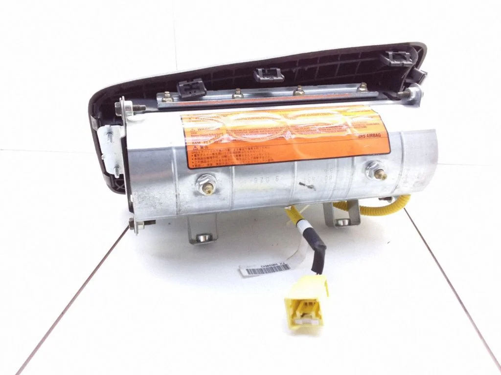 Passenger airbag – Nissan Primera (2000-2001)