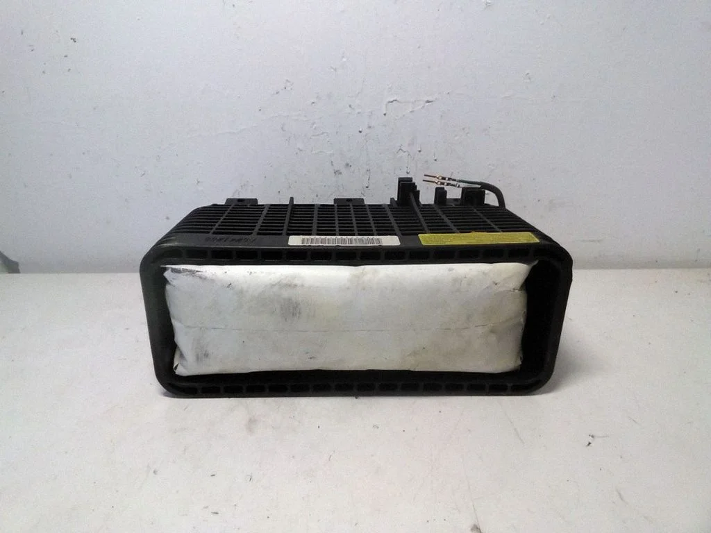 Passenger airbag E5241200