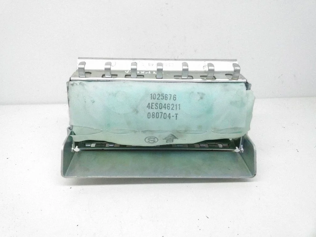 Passenger airbag – Subaru Impreza II (2003-2005)