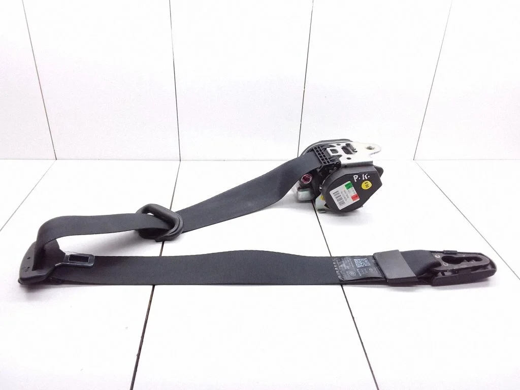 Front seatbelt – Skoda Superb B8 (3V) (2015-2024)