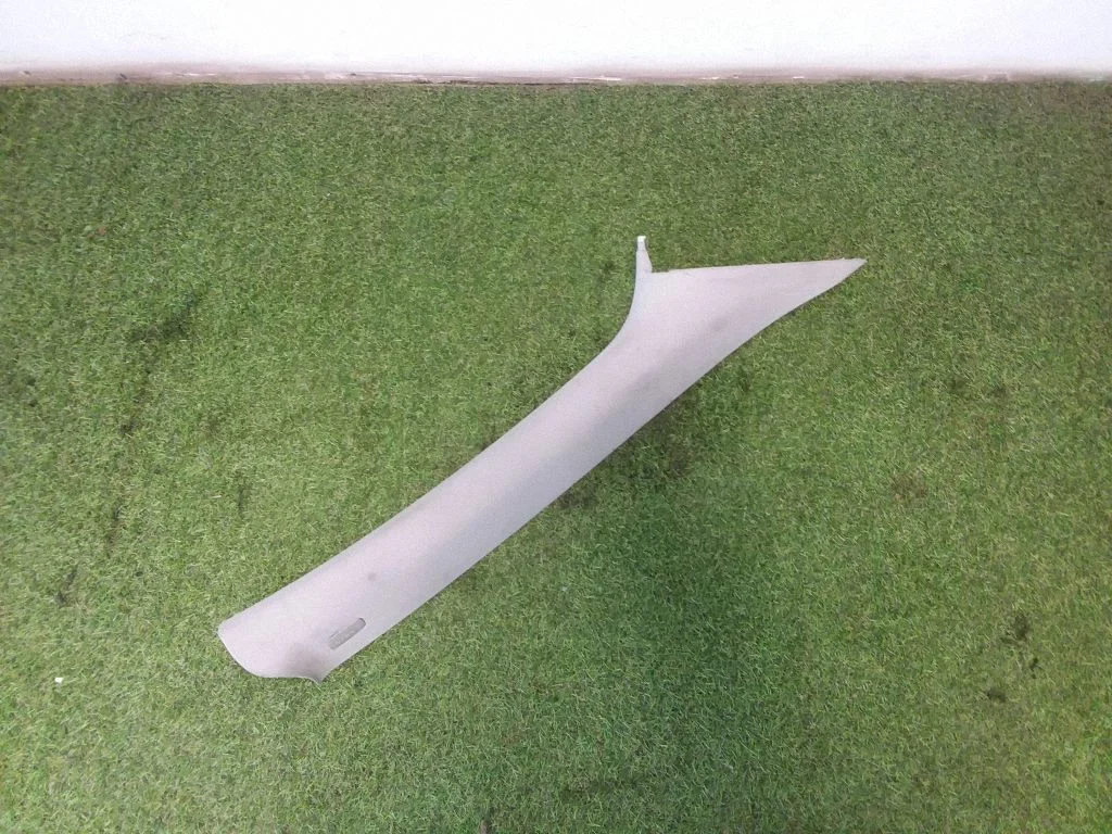 (A) pillar trim – Audi Q7 4L (2005-2015)