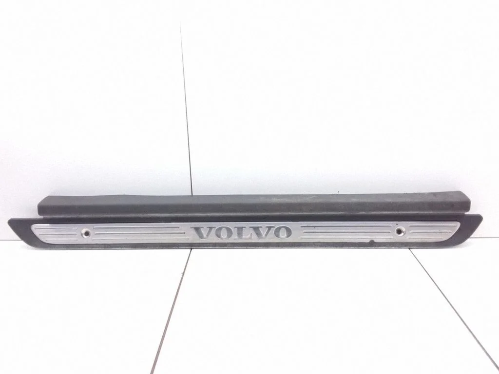 Esilävise kate (sisemine) – Volvo S40, V40 (1995-2004)