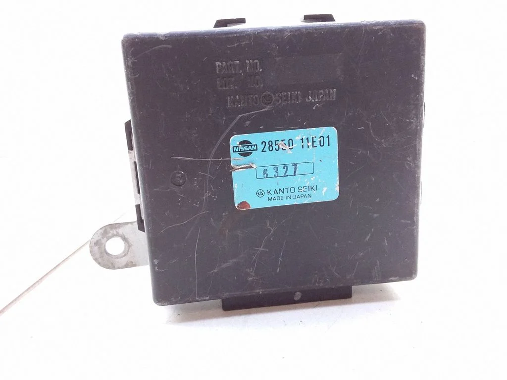 Other devices 2855011E01 – Nissan Bluebird (1985-1986)