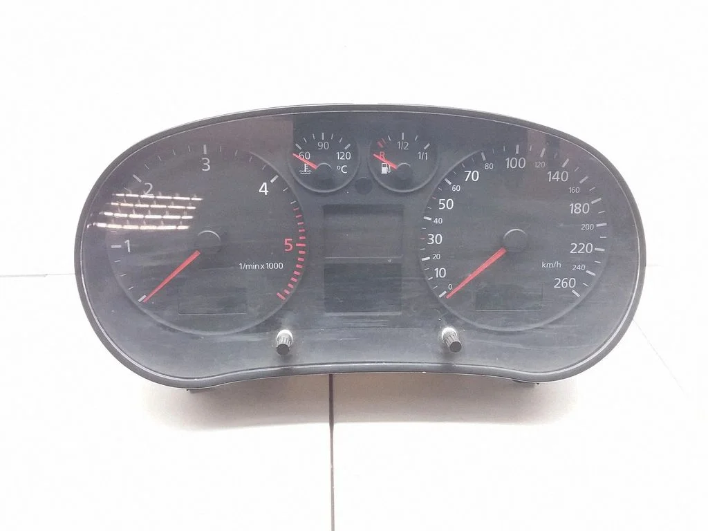 Spidomeeter (näidikuplokk) – Audi A3 S3 8L (1996-2003)
