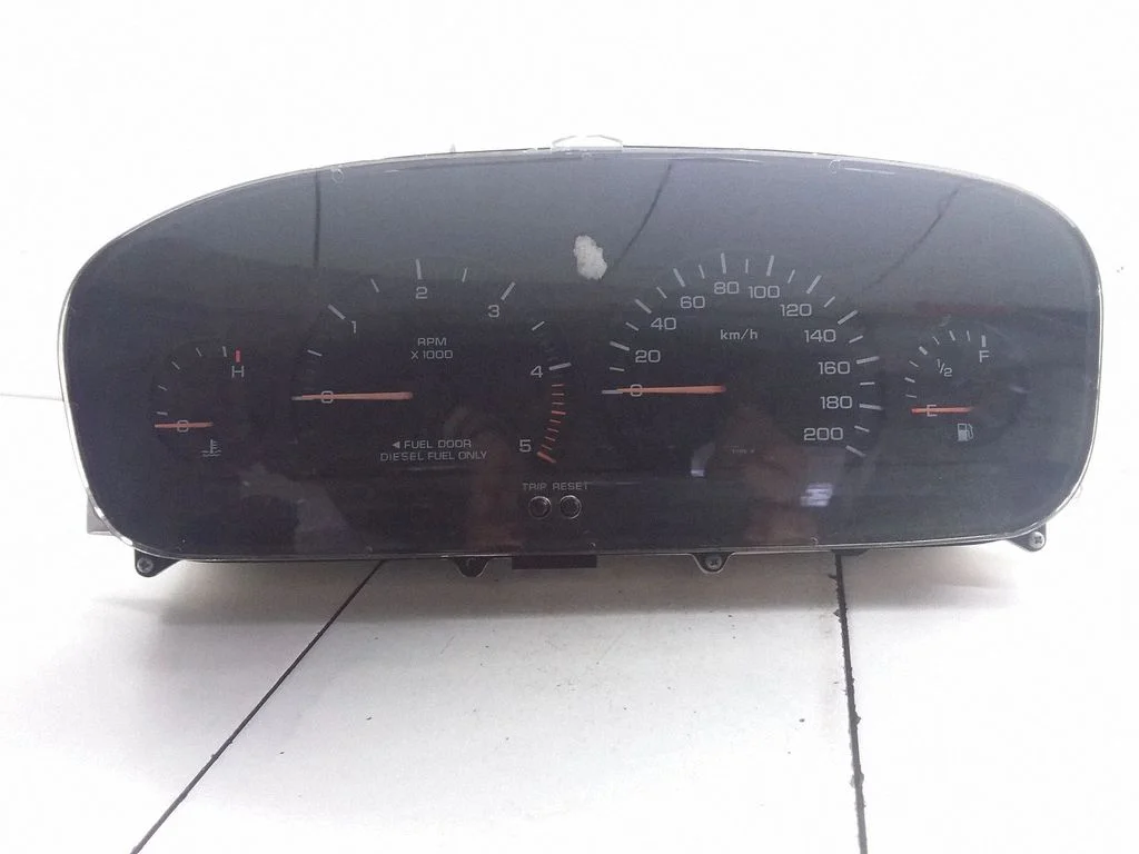 Speedometer (instrument cluster) – Chrysler Grand Voyager II (1990-1995)