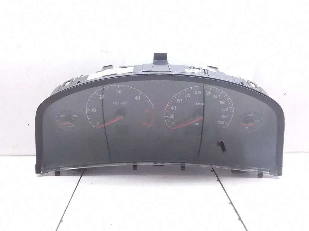Speedometer (instrument cluster) – Opel Vectra C (2002-2005)