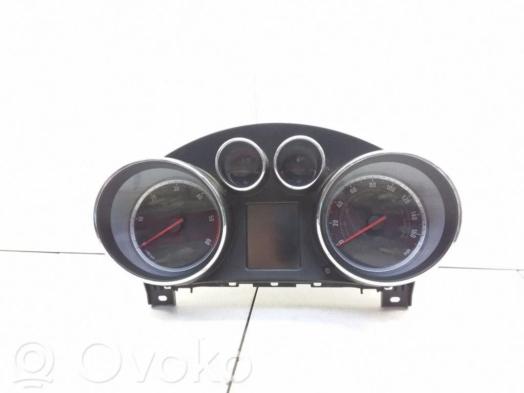 Speedometer (instrument cluster) – Opel Insignia A (2008-2017)