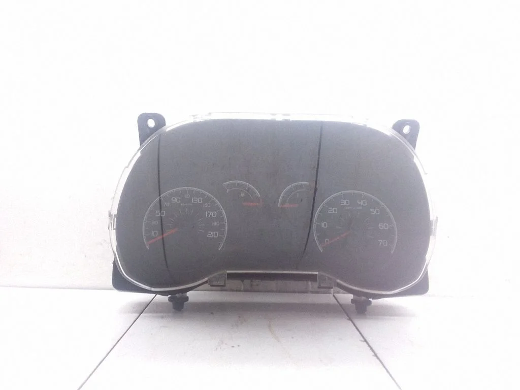 Speedometer (instrument cluster) 5550011005