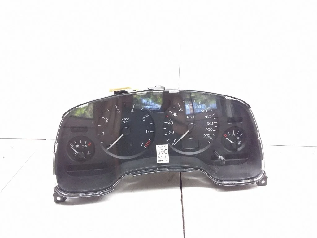Spidometrs (instrumentu panelis) – Opel Astra G (1998-2009)