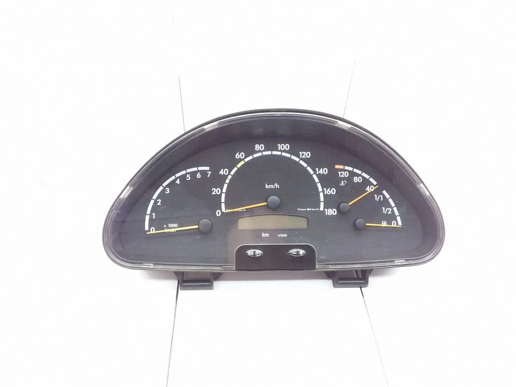 Spidomeeter (näidikuplokk) – Mercedes-Benz Sprinter W901 W902 W903 W904 (1995-2007)