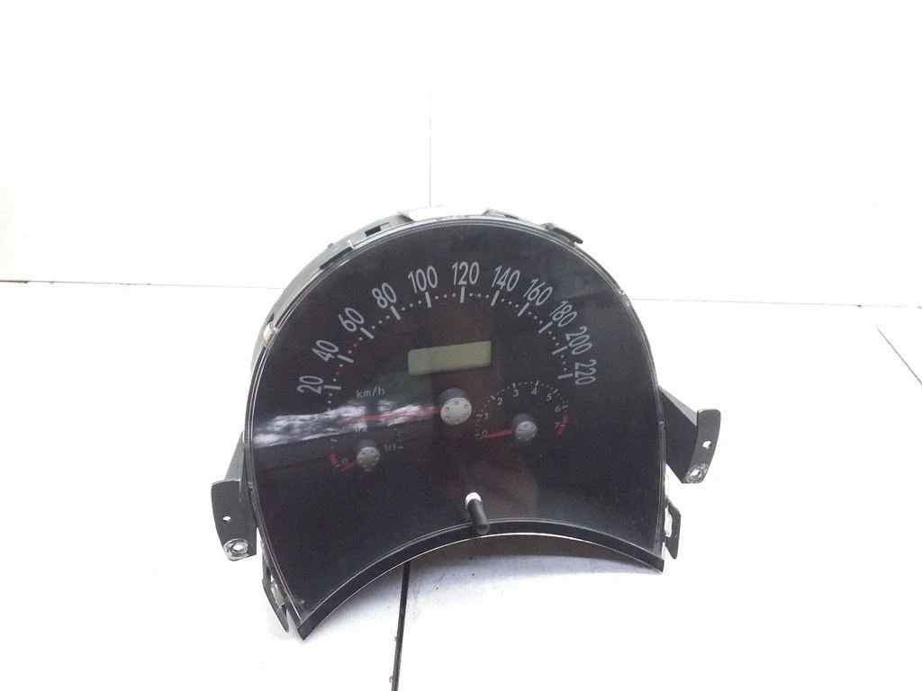 Speedometer (instrument cluster) – Volkswagen New Beetle (1998-2010)