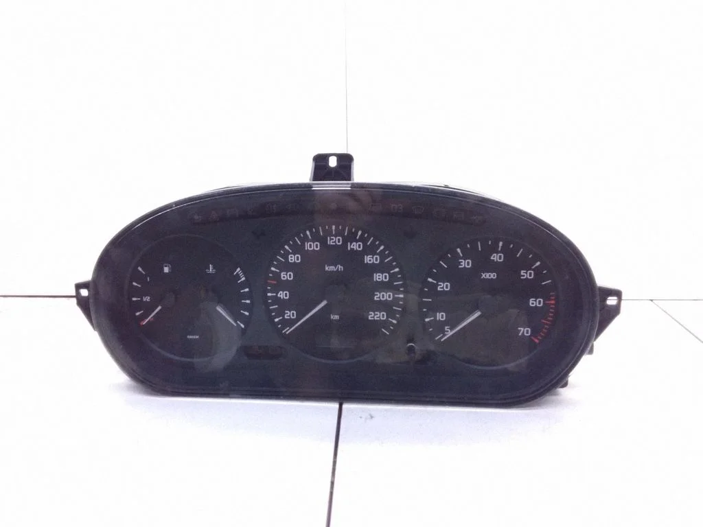 Speedometer (instrument cluster) – Renault Scenic I (1996-2003)