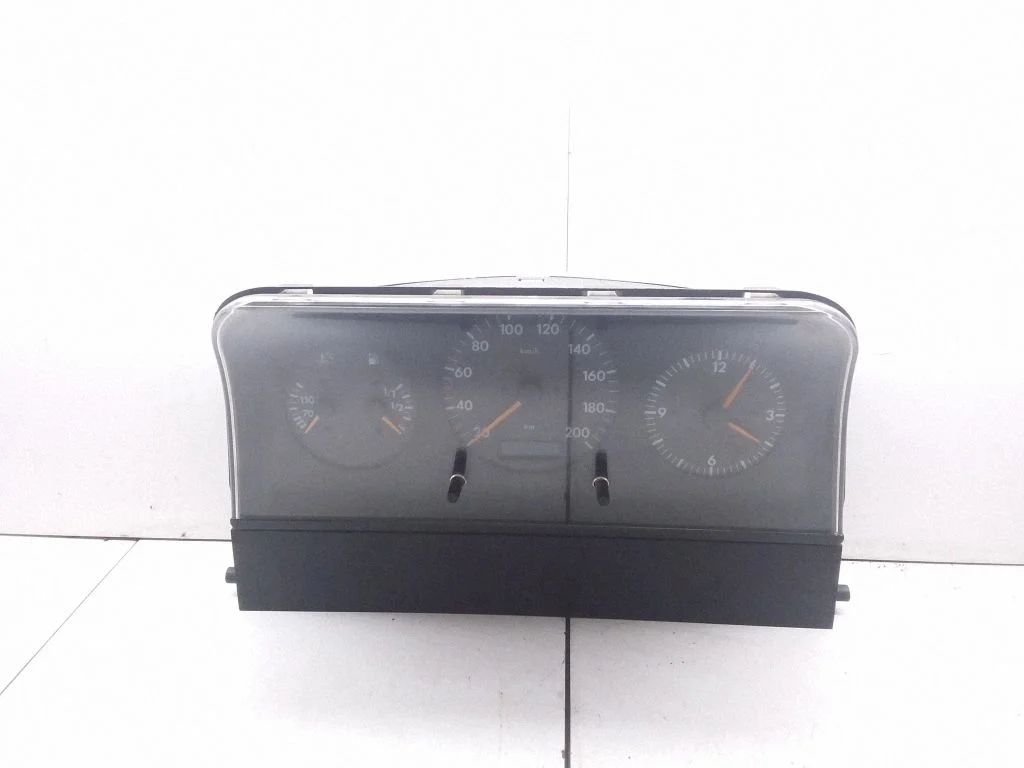 Speedometer (instrument cluster) – Volkswagen Polo III 6N 6N2 6NF (1995-2001)