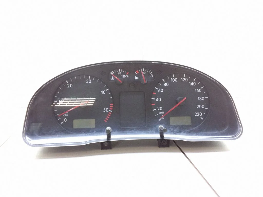 Speedometer (instrument cluster) – Volkswagen Passat B5 (1997-2000)