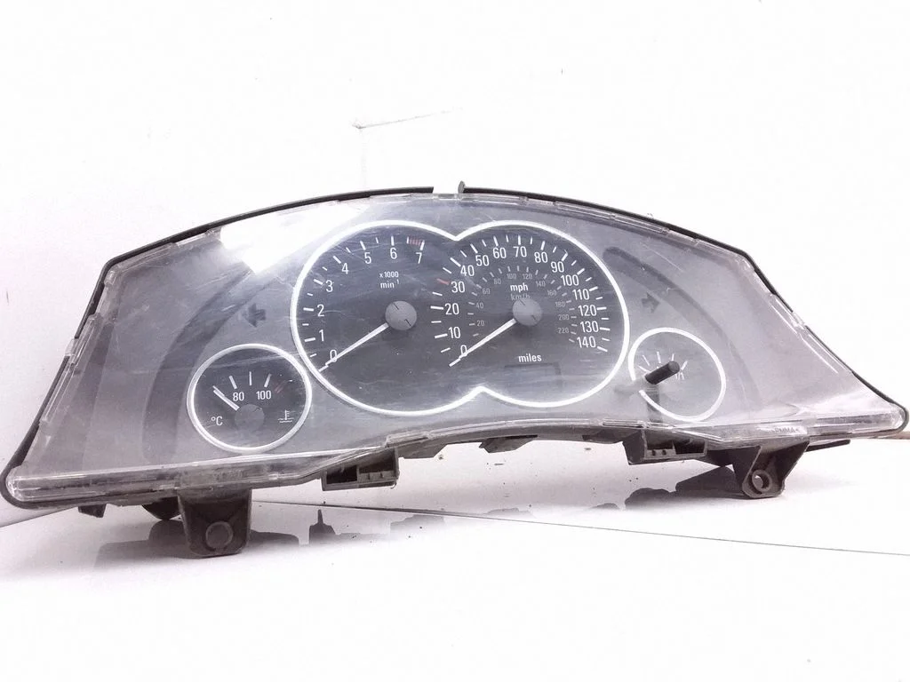 Spidometrs (instrumentu panelis) – Opel Meriva A (2003-2010)