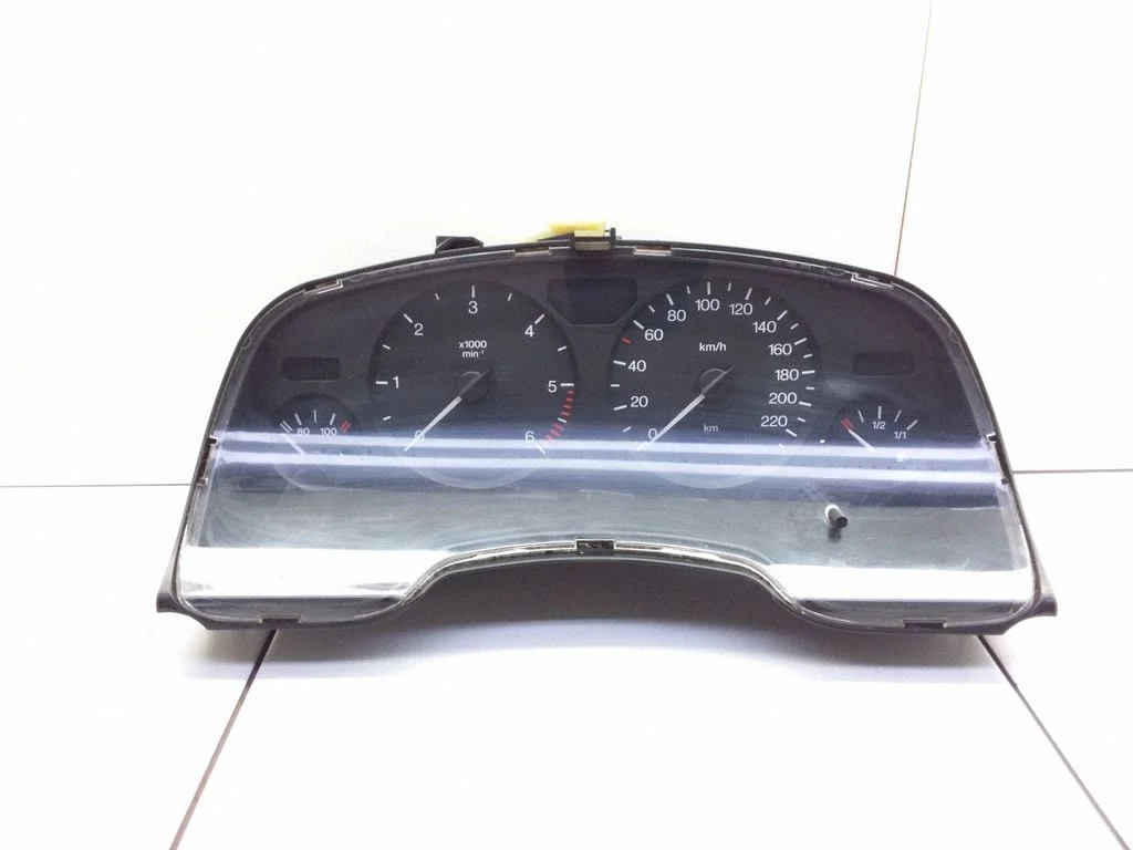 Speedometer (instrument cluster) 09228757EJ
