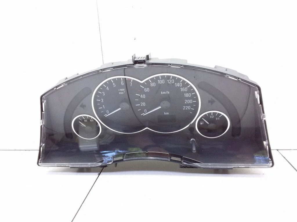Speedometer (instrument cluster) 13173382XU