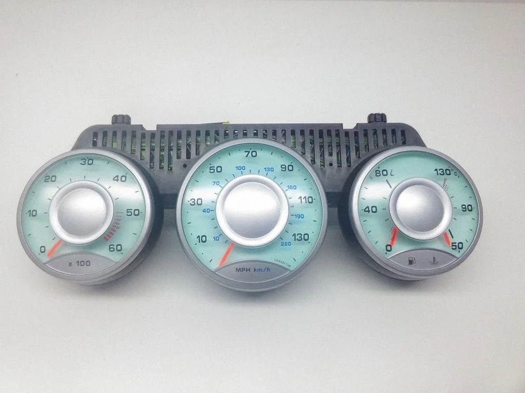 Spidometrs (instrumentu panelis) 1484583080