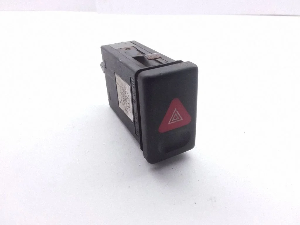 Hazard light switch 7M5953235A