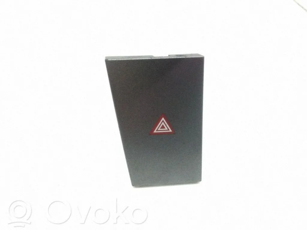 Hazard light switch – Opel Vectra B (1996-2002)