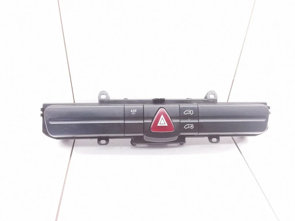 Hazard light switch – Mercedes-Benz Sprinter W906 (2006-2018)
