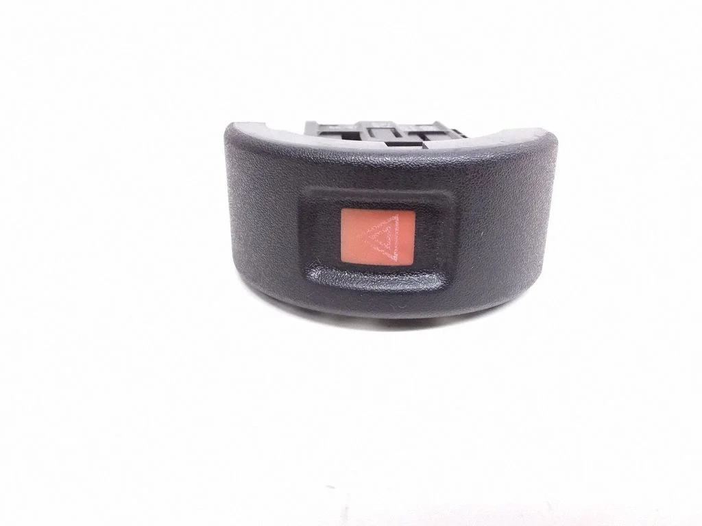 Hazard light switch – Opel Astra G (1998-2009)