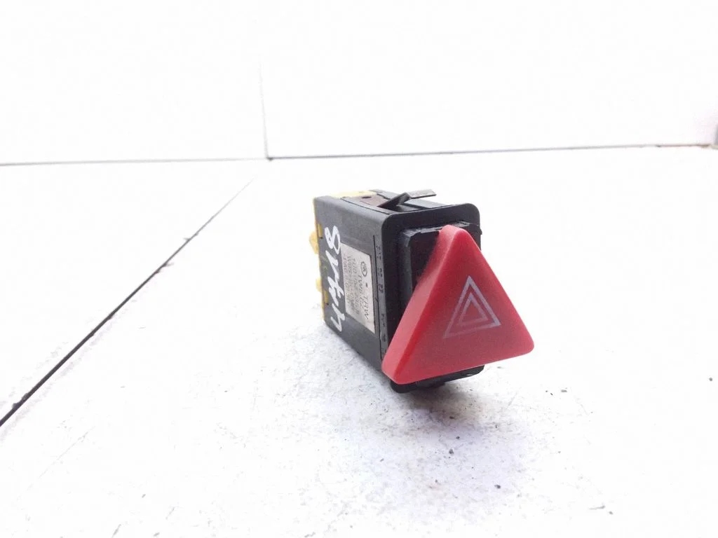 Hazard light switch 1U0953235B