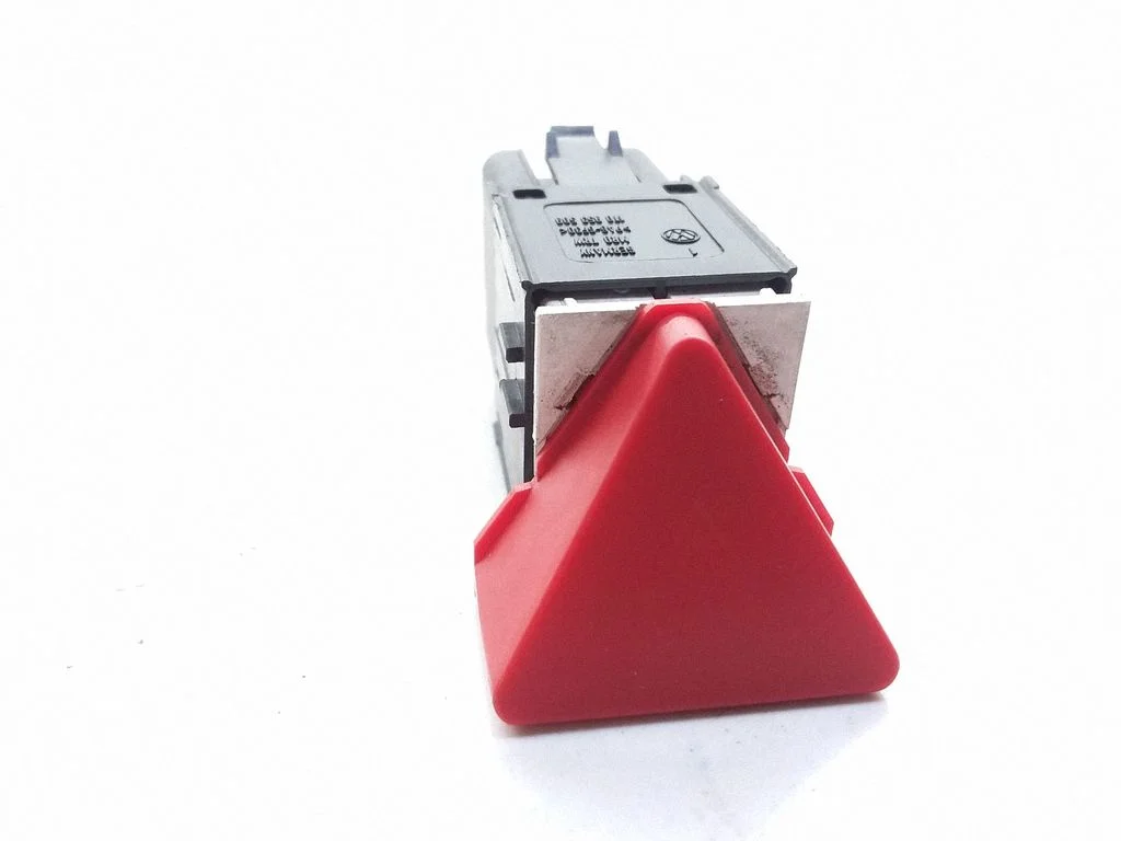 Hazard light switch – Volkswagen Caddy (2004-2010)