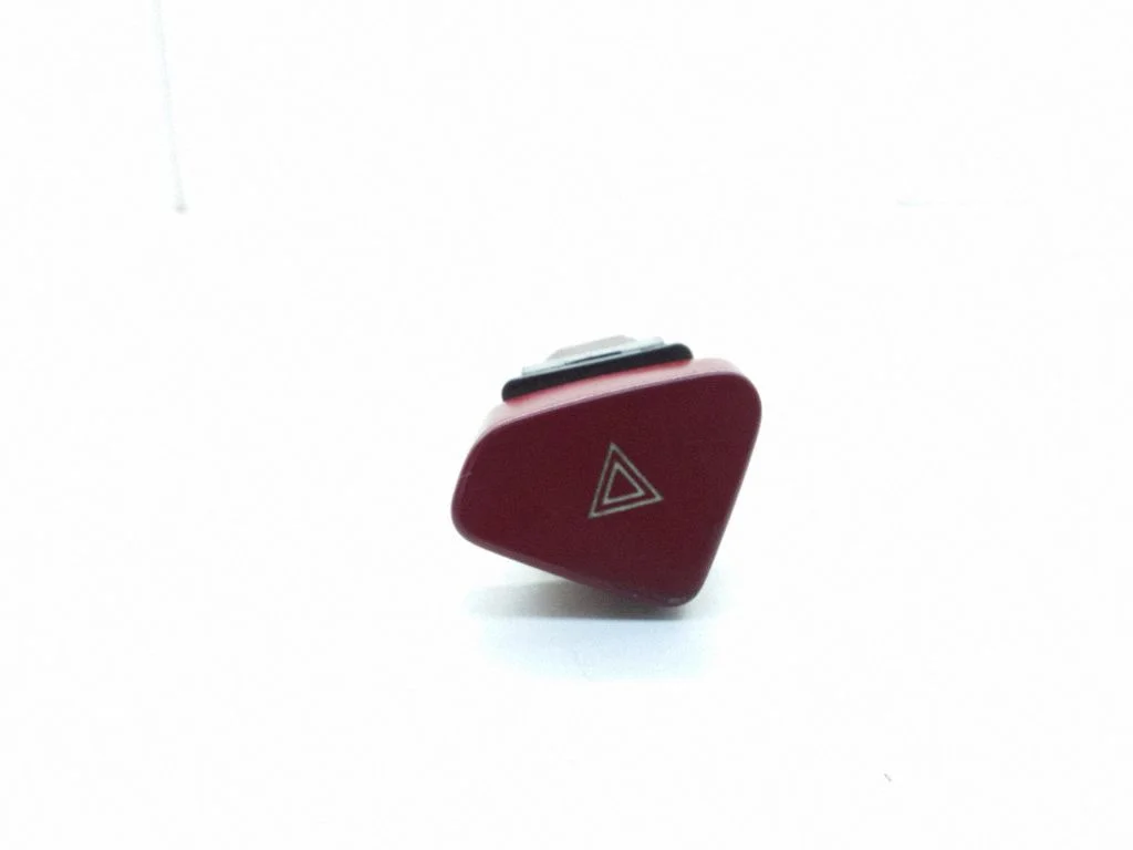 Hazard light switch 96296484