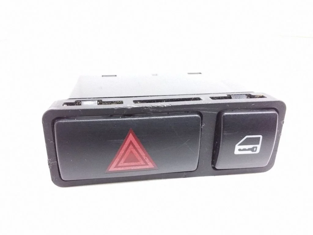 Hazard light switch 61318368920