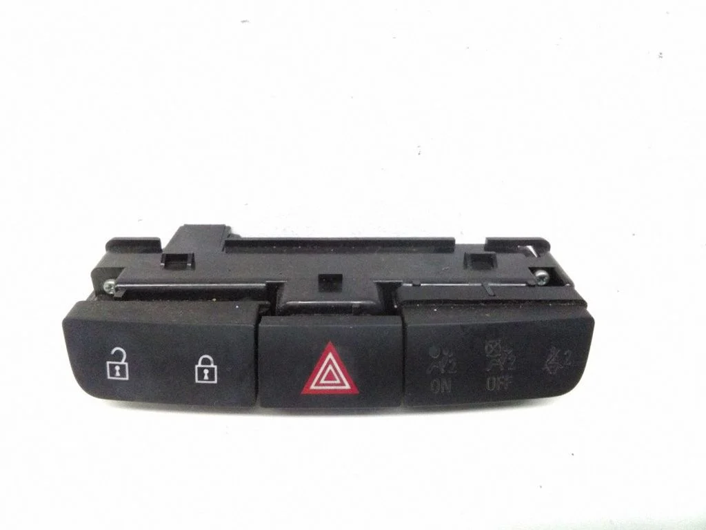 Hazard light switch – Opel Insignia A (2008-2017)