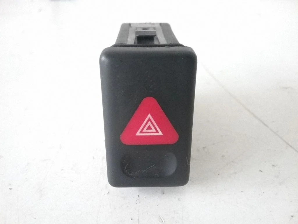 Hazard light switch 7M5953235A