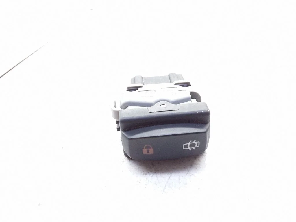 Central locking switch button 28082