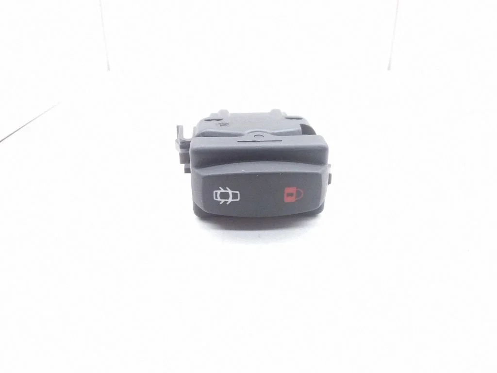 Central locking switch button – Opel Vivaro (2001-2014)