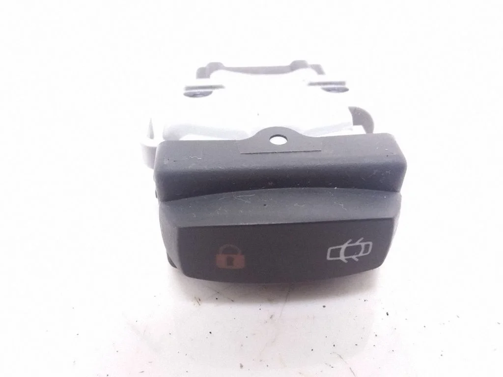 Central locking switch button 8200179029