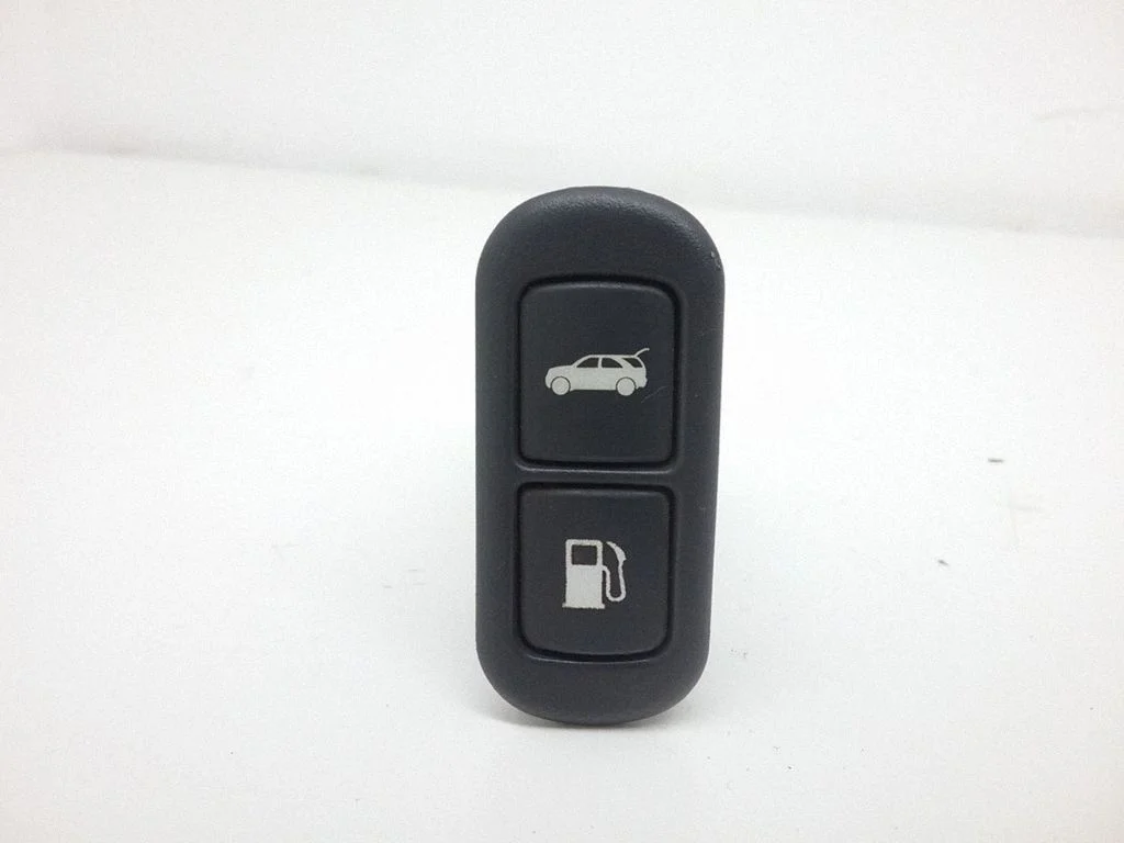 Fuel tank opening switch – KIA Sorento (2002-2009)