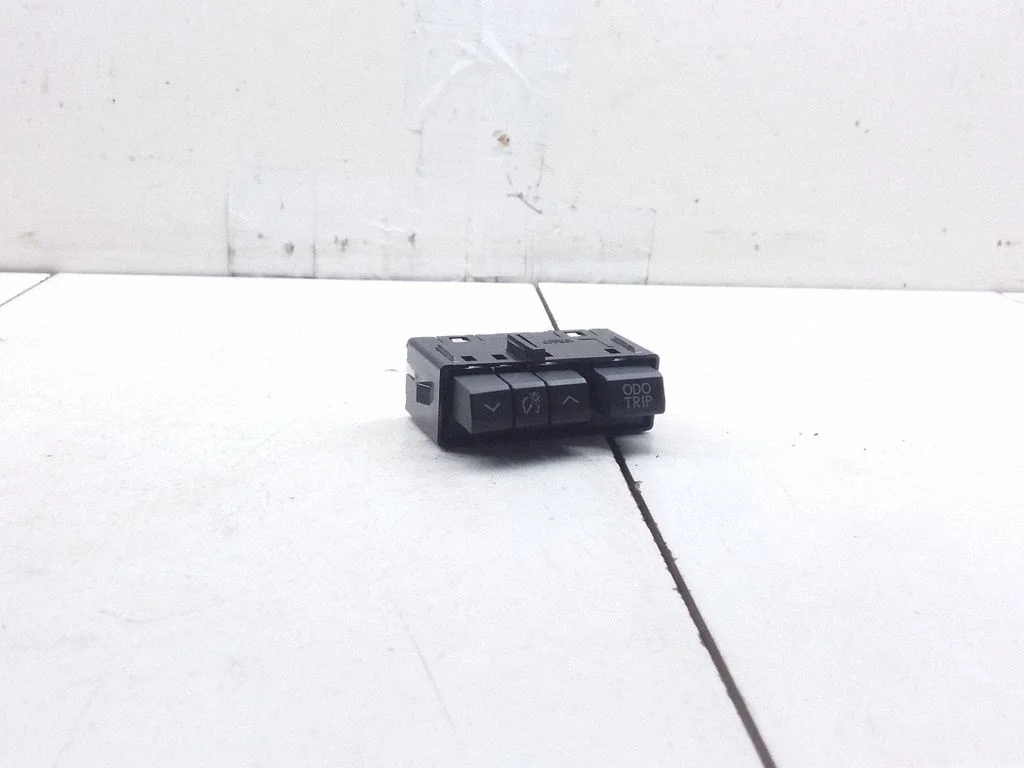 Other switches/knobs/shifts 15D445