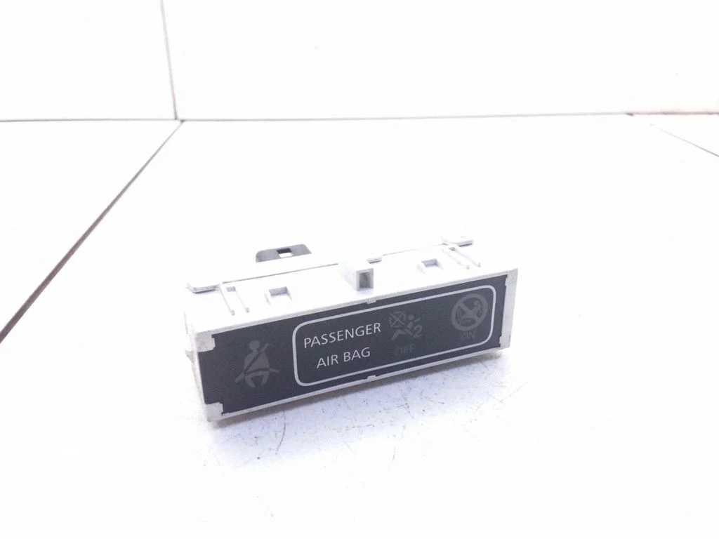 Wyłącznik poduszki powietrznej pasażera 248804435R