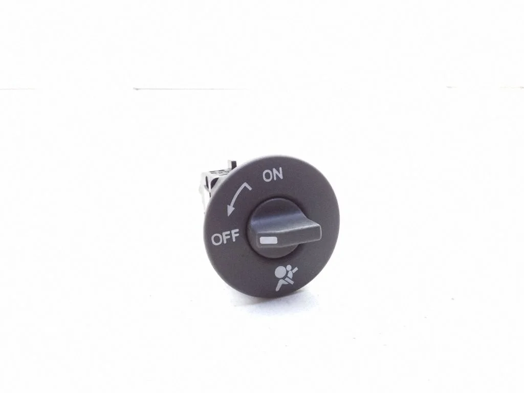 Passenger airbag on/off switch – Renault Megane II (2002-2005)
