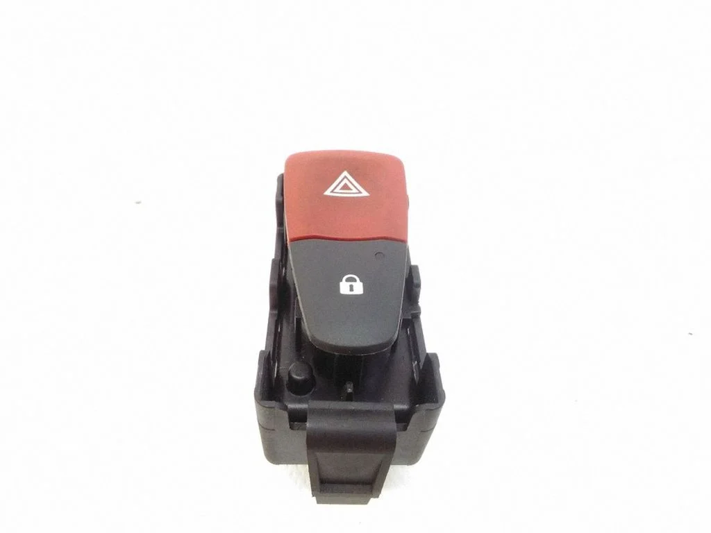 Hazard light switch 8200214896A
